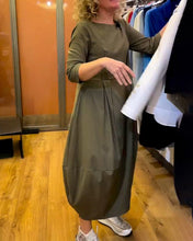 Φόρτωση εικόνας στο εργαλείο προβολής Συλλογής, Φόρεμα με μανίκια 2/3 με στρογγυλή λαιμόκοψη
